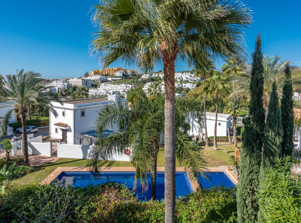 Villa Pueblo Andaluz New Golden Mile Estepona