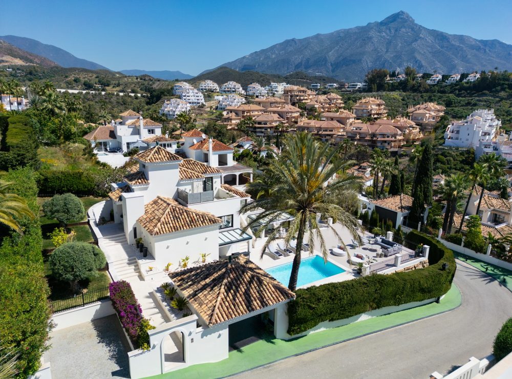 Villa Seraphina Los Naranjos Hill Club Nueva Andalucia Marbella