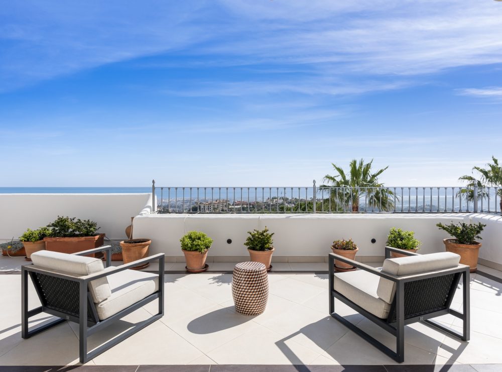 Duplex Penthouse La Heredia Las Colinas Benahavis Marbella