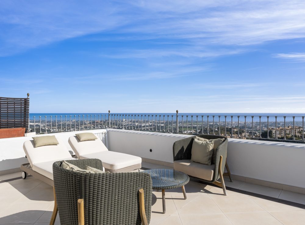 Duplex Penthouse La Heredia Las Colinas Benahavis Marbella
