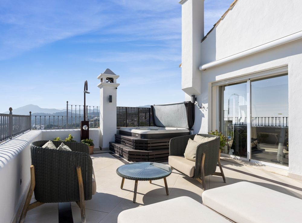 Duplex Penthouse La Heredia Las Colinas Benahavis Marbella