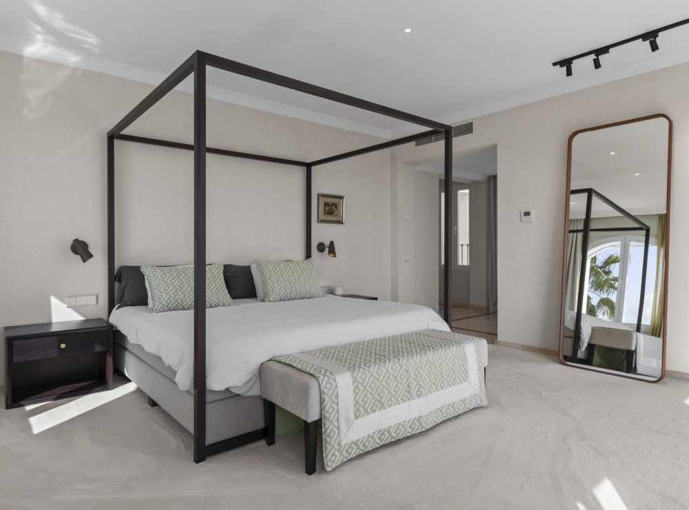 Duplex Penthouse La Heredia Las Colinas Benahavis Marbella