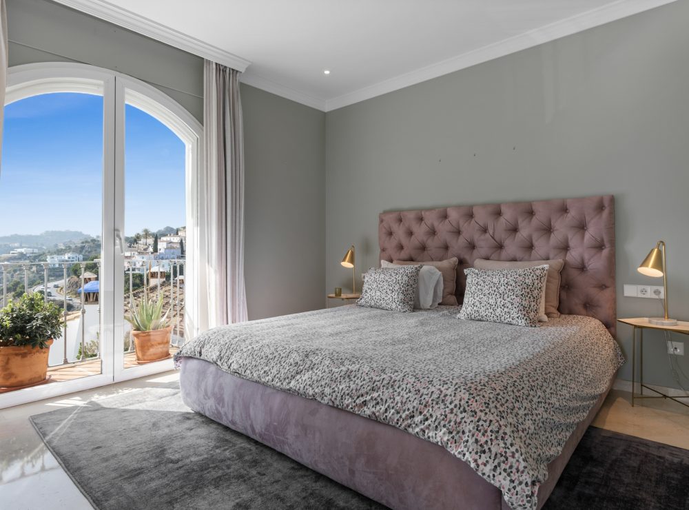 Duplex Penthouse La Heredia Las Colinas Benahavis Marbella