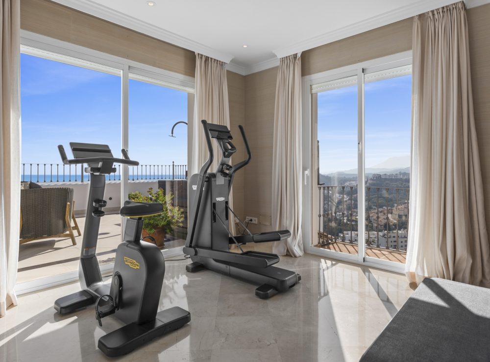 Duplex Penthouse La Heredia Las Colinas Benahavis Marbella