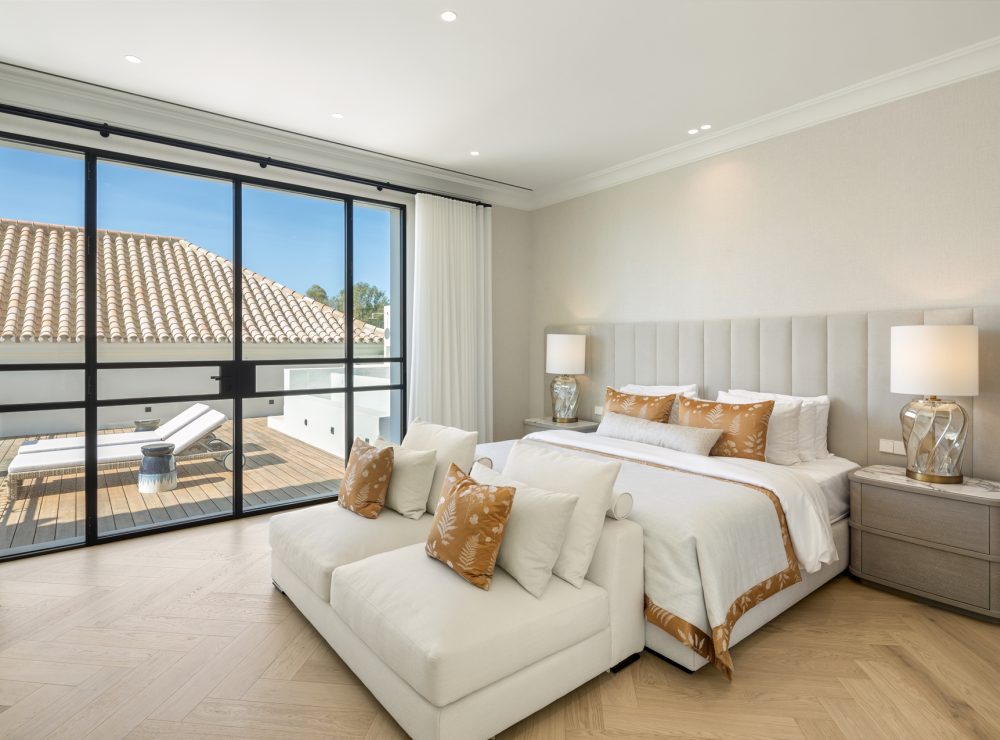 Pleyades 10 villa La Cerquilla Nueva Andalucia Marbella