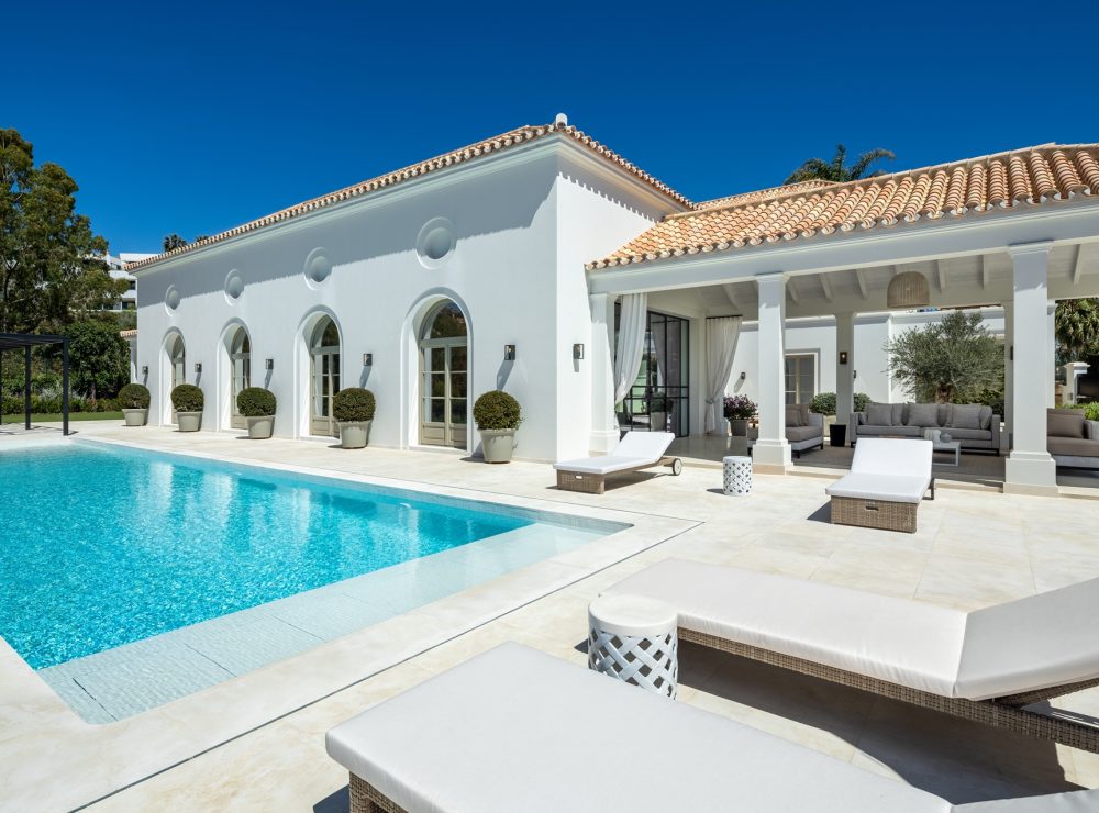 Pleyades 10 villa La Cerquilla Nueva Andalucia Marbella