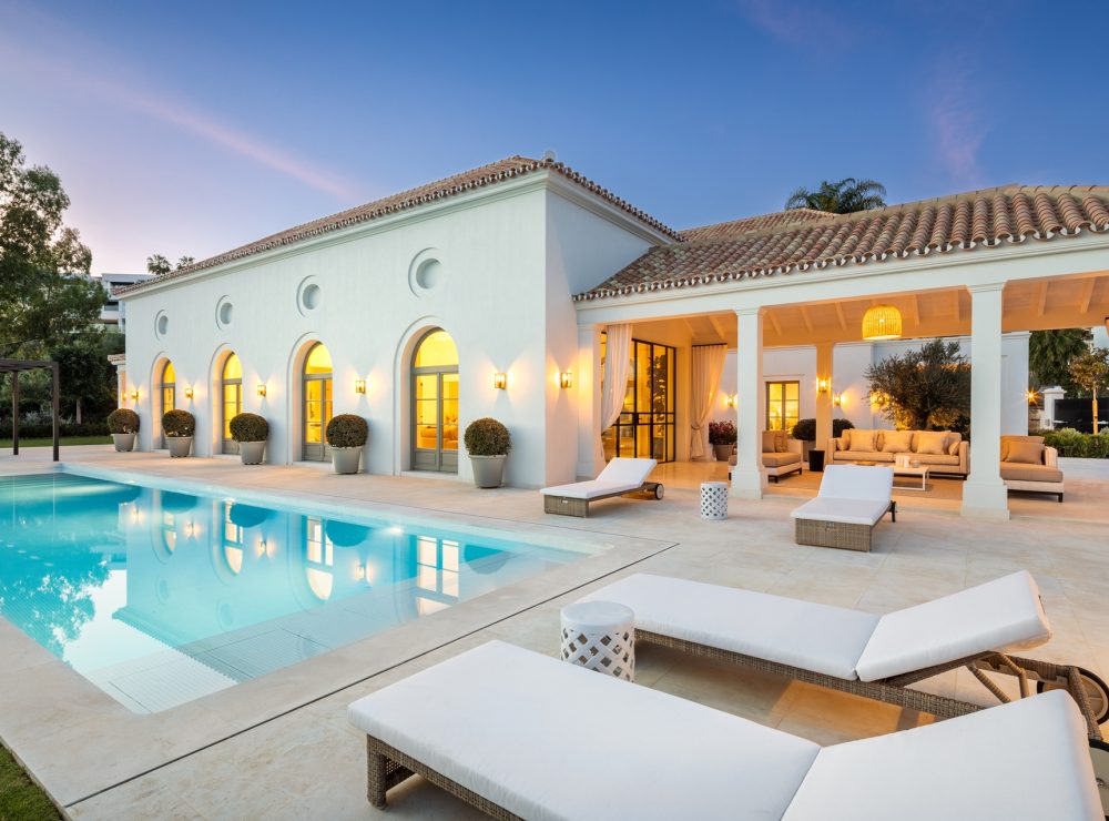 Pleyades 10 villa La Cerquilla Nueva Andalucia Marbella