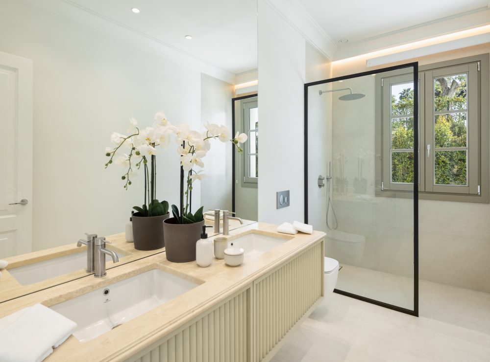 Pleyades 10 villa La Cerquilla Nueva Andalucia Marbella