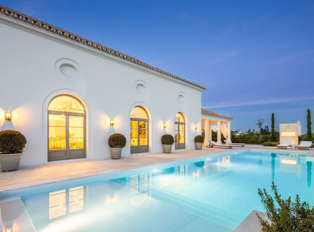 Pleyades 10 villa La Cerquilla Nueva Andalucia Marbella