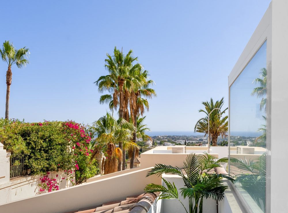 Townhouse Casa Chloe  La Quinta Hills Benahavis Marbella