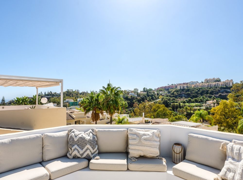 Townhouse Casa Chloe  La Quinta Hills Benahavis Marbella