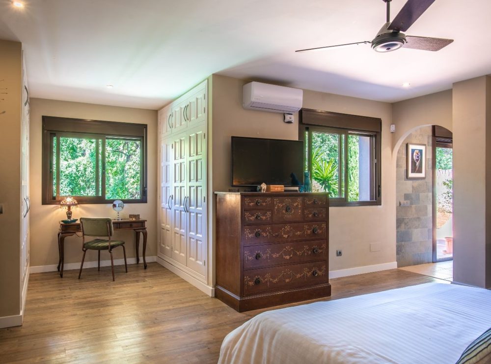 Ifield House villa Forest Hills Estepona Marbella