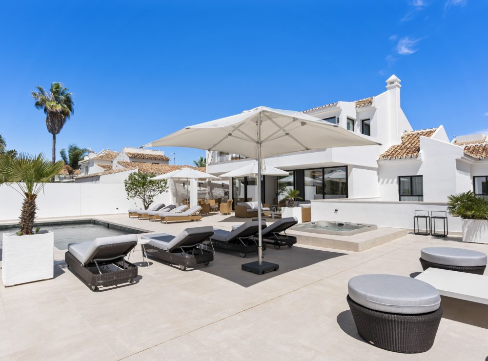 Casa Rosario villa El Rosario Marbella East