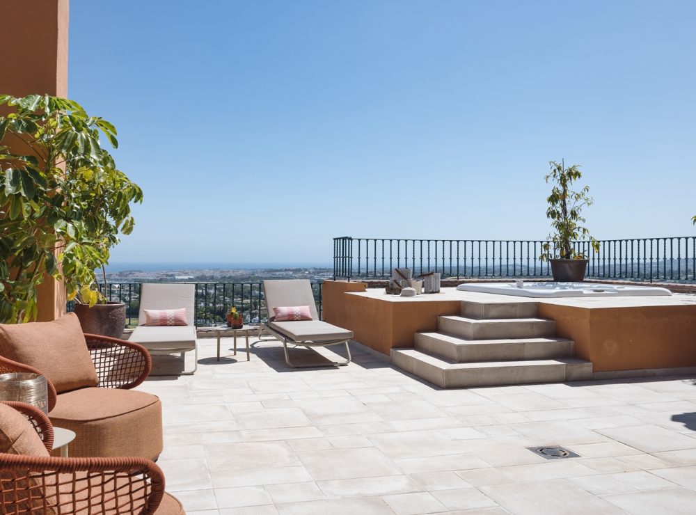 Duplex penthouse Mira Les Belvederes Nueva Andalucia Marbella