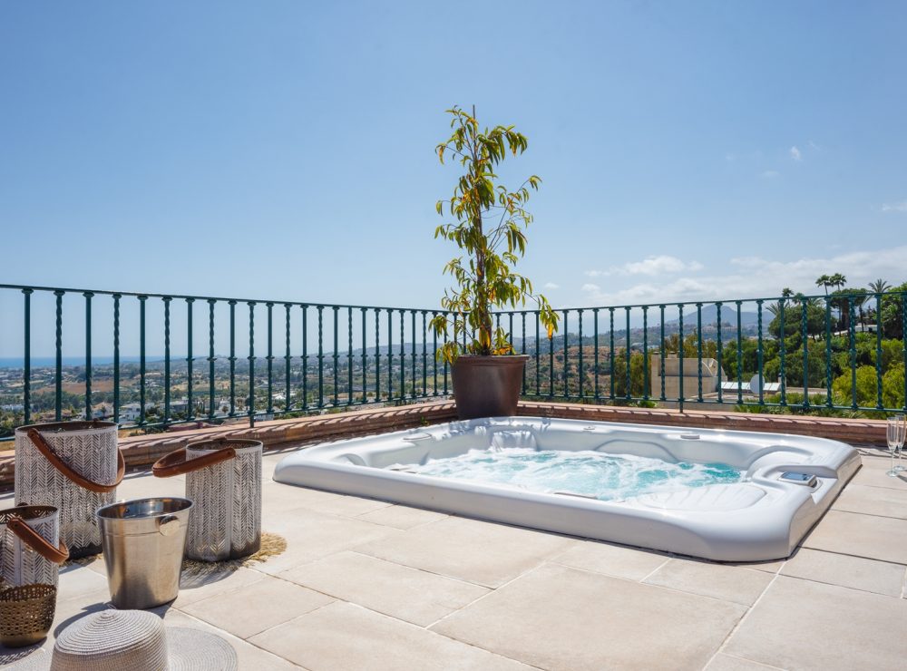 Duplex penthouse Mira Les Belvederes Nueva Andalucia Marbella