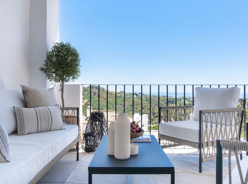 Penthouse Maison Blanc Altos de La Quinta Benahavis Marbella