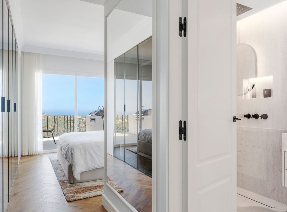Penthouse Maison Blanc Altos de La Quinta Benahavis Marbella