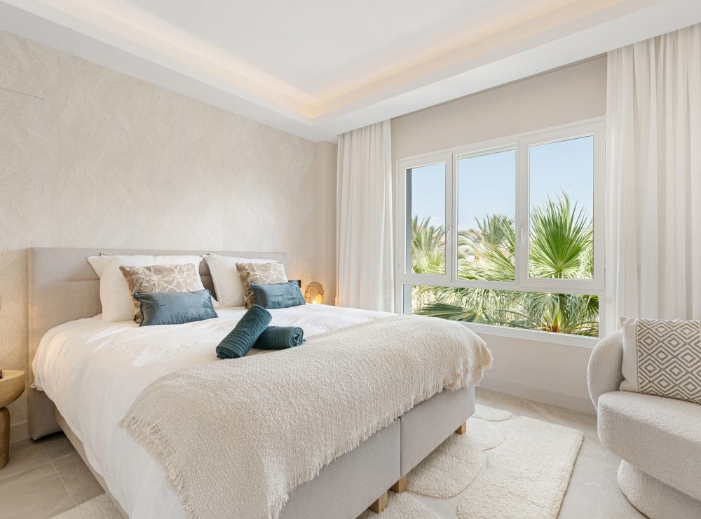 Duplex penthouse Lira Mirador del Rodeo Nueva Andalucia Marbella