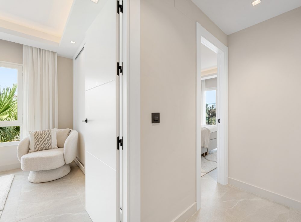 Duplex penthouse Lira Mirador del Rodeo Nueva Andalucia Marbella