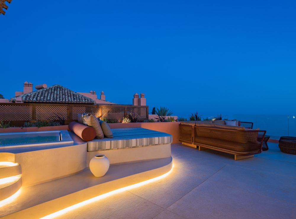 La Morera 521 beachfront duplex penthouse La Morera Los Monteros Marbella East