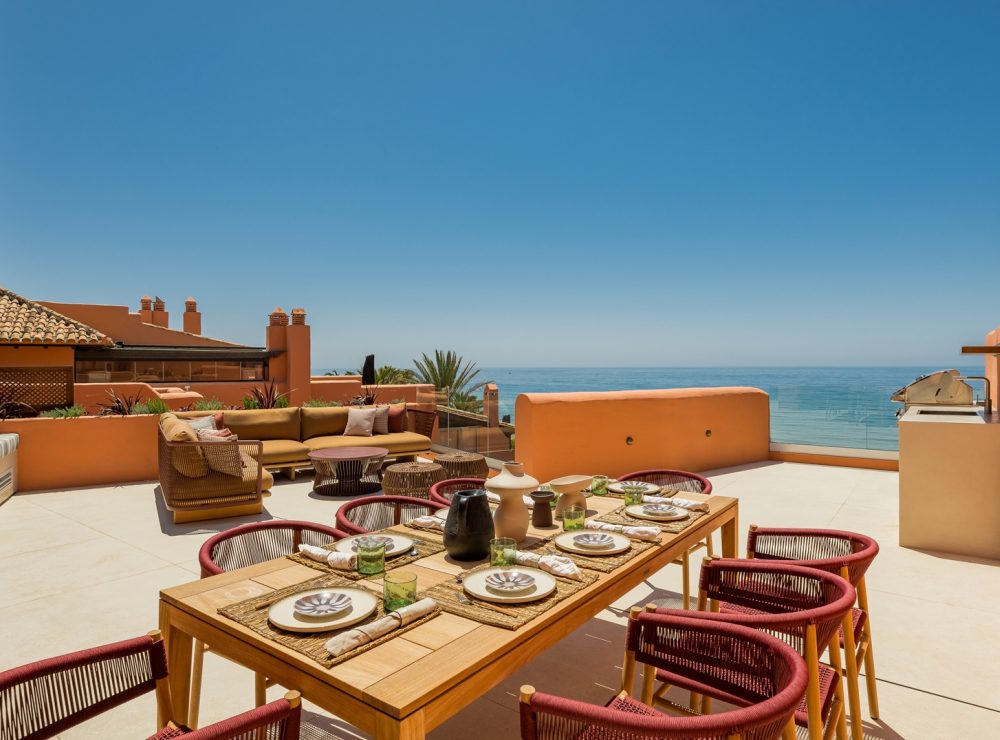 La Morera 521 beachfront duplex penthouse La Morera Los Monteros Marbella East