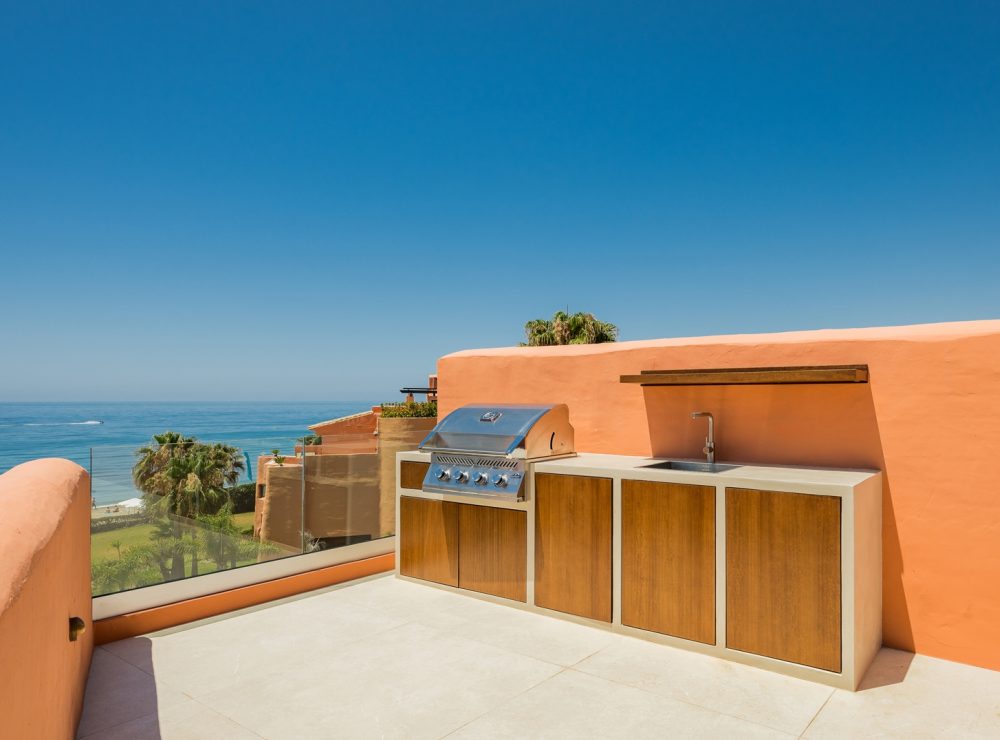 La Morera 521 beachfront duplex penthouse La Morera Los Monteros Marbella East