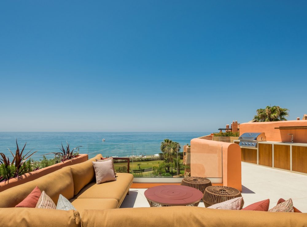La Morera 521 beachfront duplex penthouse La Morera Los Monteros Marbella East