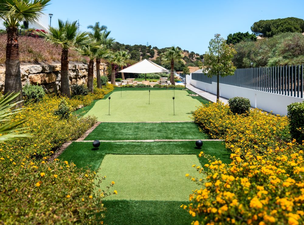 Casa Flamingo semi detached villa Cabopino Marbella East