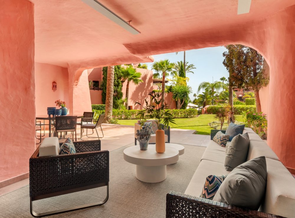Torre Bermeja 1802 beachside apartment New Golden Mile Estepona