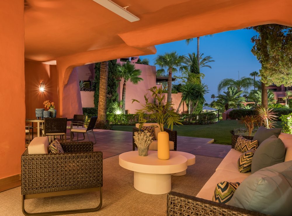 Torre Bermeja 1802 beachside apartment New Golden Mile Estepona