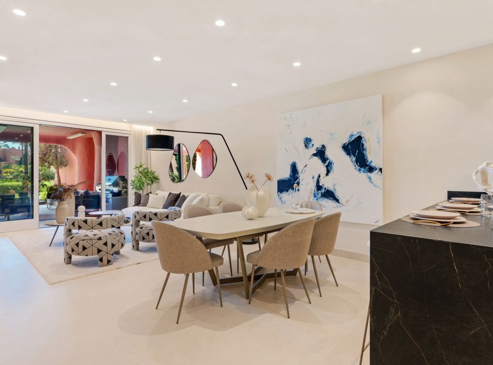 Torre Bermeja 1802 beachside apartment New Golden Mile Estepona