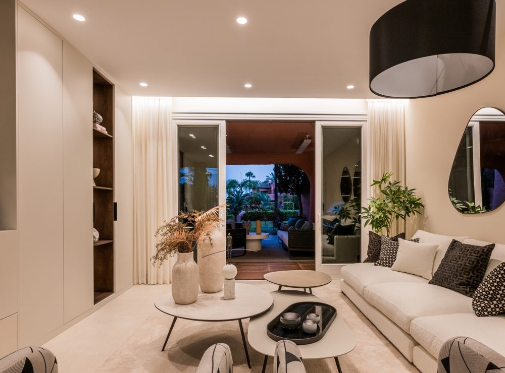 Torre Bermeja 1802 beachside apartment New Golden Mile Estepona