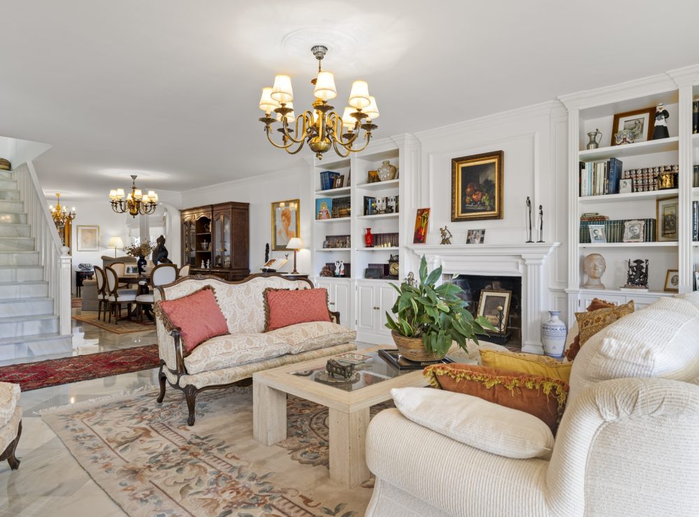 Townhouse Los Toreros Nueva Andalucia Puerto Banus Marbella