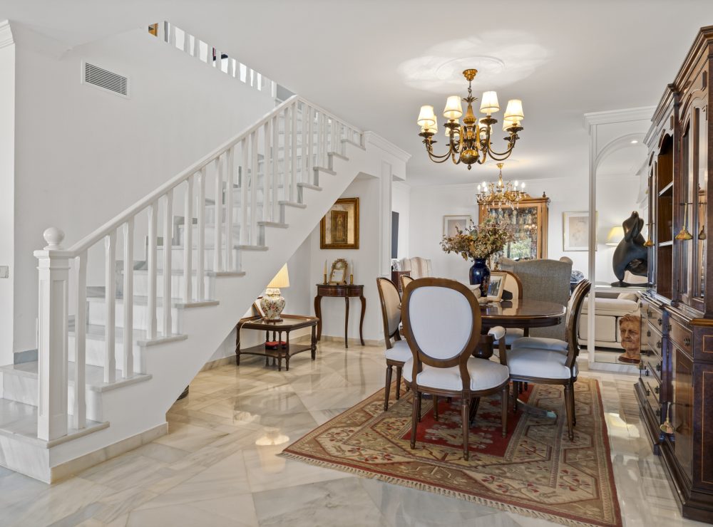 Townhouse Los Toreros Nueva Andalucia Puerto Banus Marbella