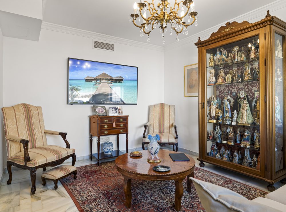 Townhouse Los Toreros Nueva Andalucia Puerto Banus Marbella