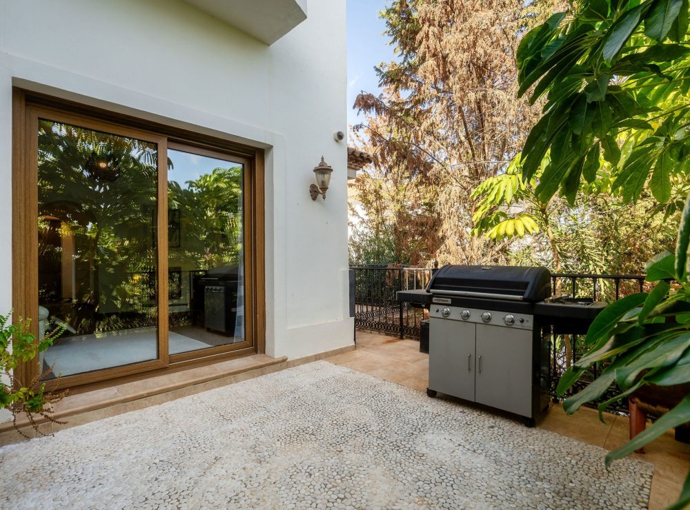 Villa El Paraiso Alto Benahavis Marbella
