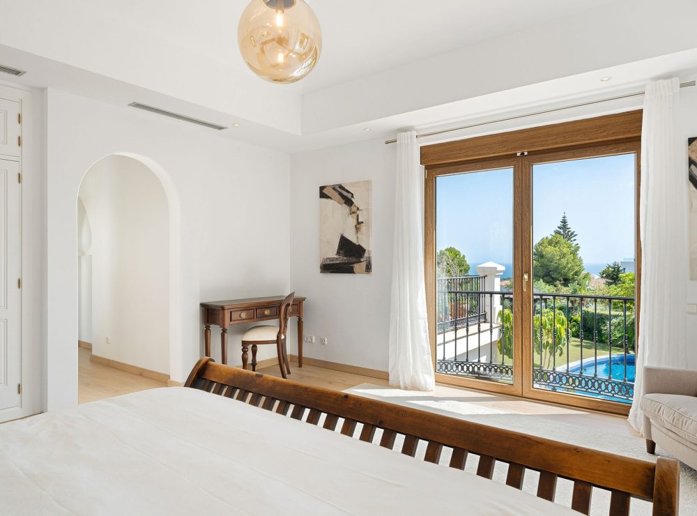 Villa El Paraiso Alto Benahavis Marbella