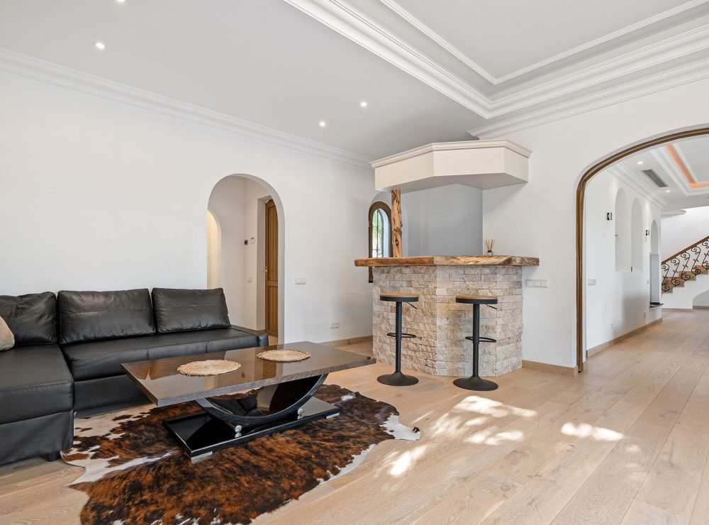 Villa El Paraiso Alto Benahavis Marbella