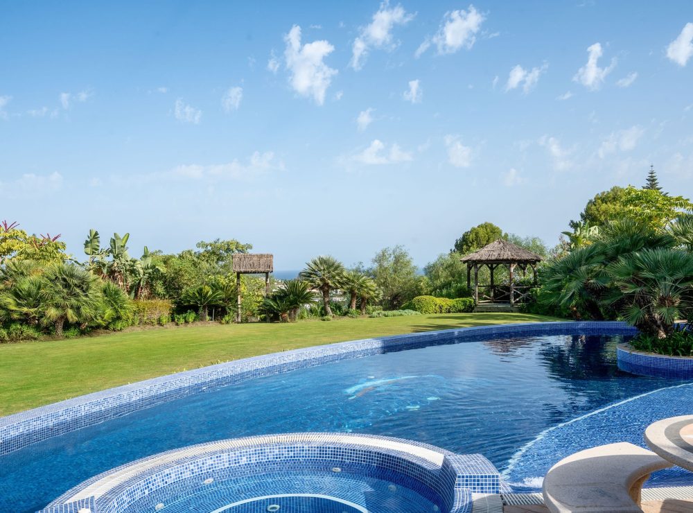 Villa El Paraiso Alto Benahavis Marbella