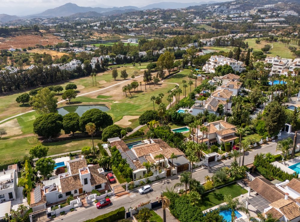 Villa Nazari Nueva Andalucia Marbella