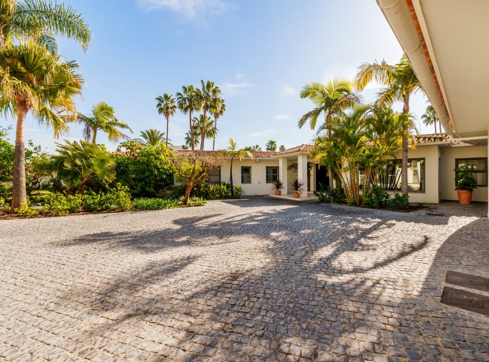 Villa Palm Springs La Cerquilla Nueva Andalucia Marbella