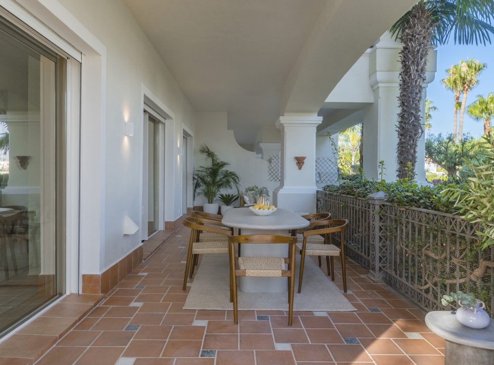 Altos Reales ground floor apartment Sierra Blanca Marbella Golden Mile