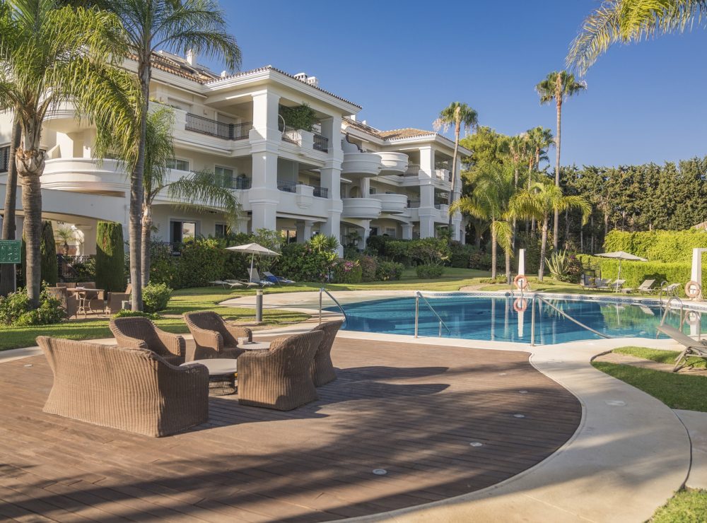 Altos Reales ground floor apartment Sierra Blanca Marbella Golden Mile