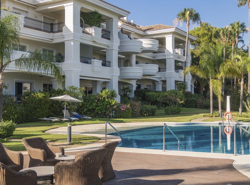 Altos Reales ground floor apartment Sierra Blanca Marbella Golden Mile