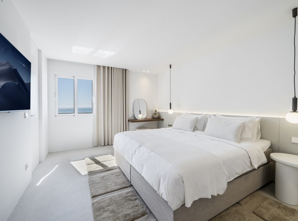 Banus 4 apartment sea views Puerto Banus Marbella