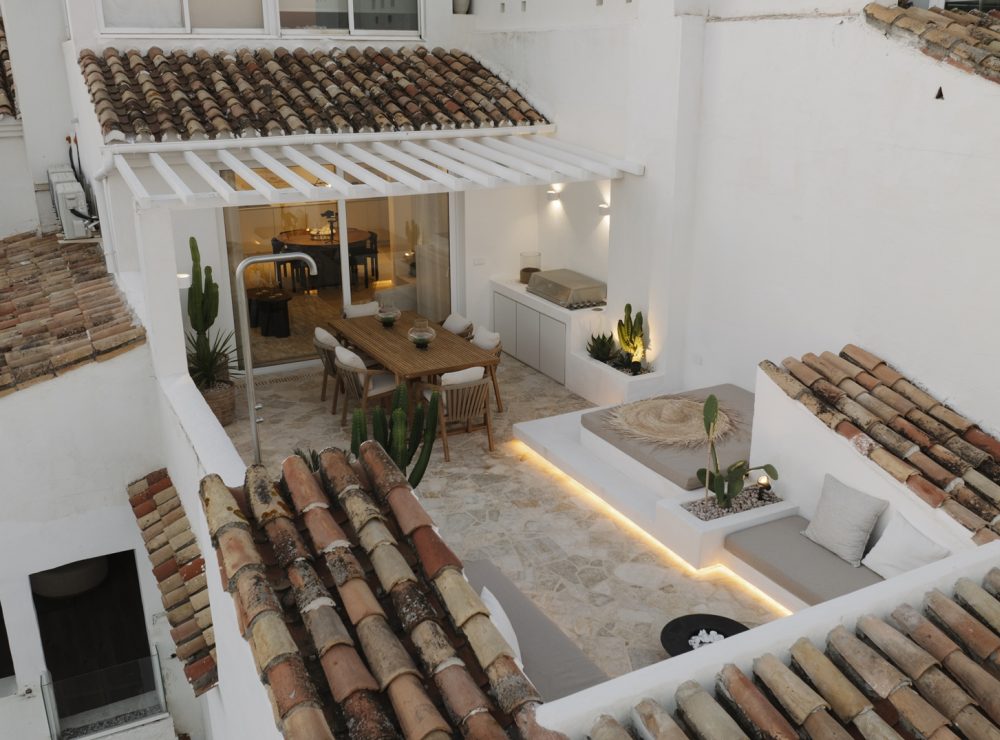 Banus 4 apartment sea views Puerto Banus Marbella