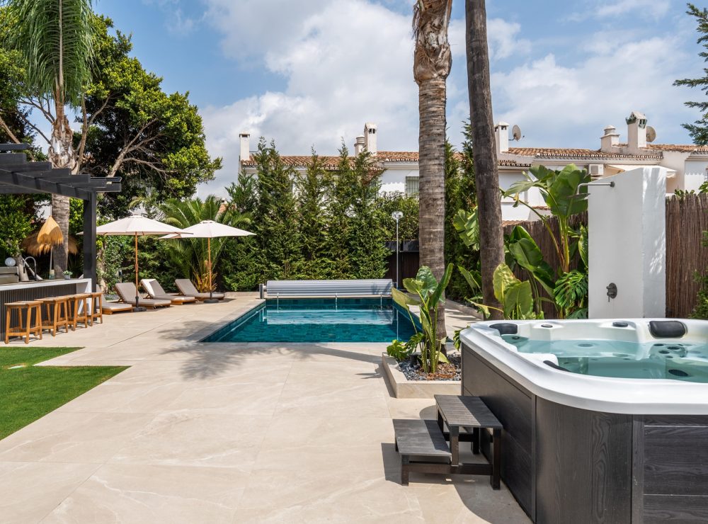 Villa Maria beachside villa Las Petunias San Pedro de Alcantara Marbella