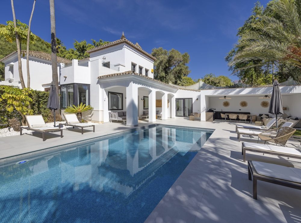 Villa Paraiso Alto Benahavis New Golden Mile Estepona Marbella