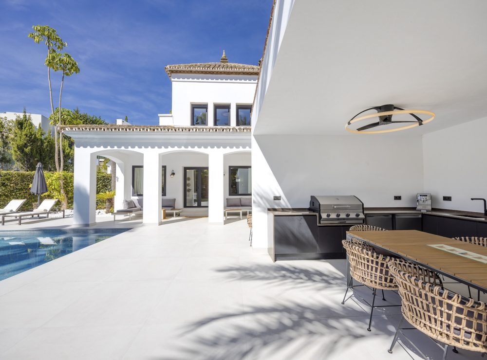 Villa Paraiso Alto Benahavis New Golden Mile Estepona Marbella