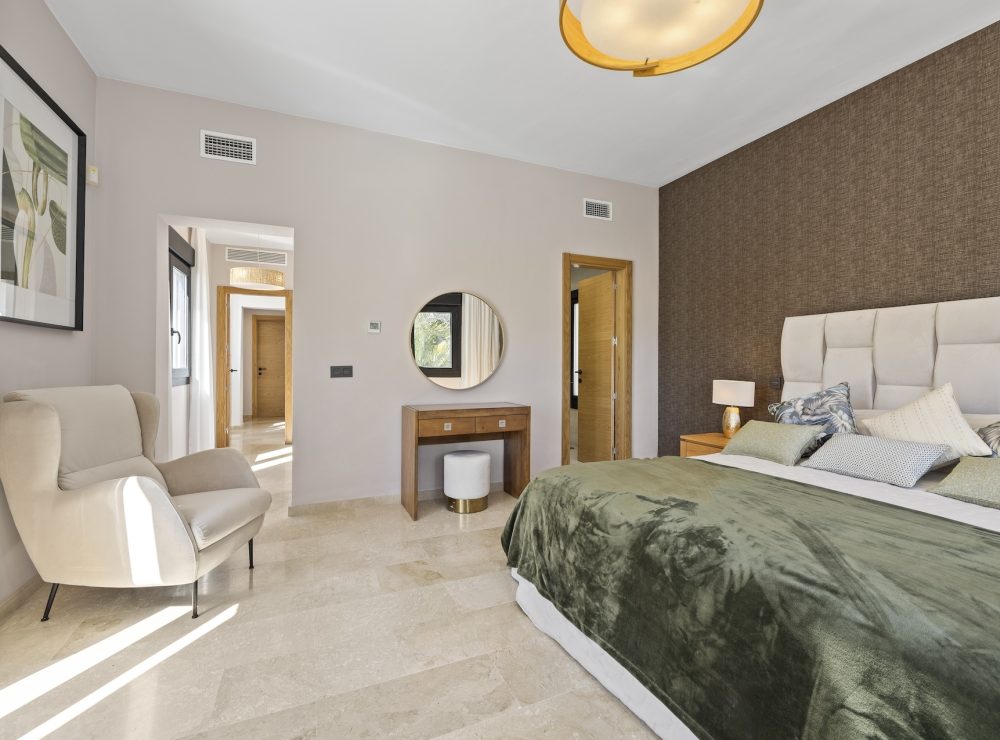 Villa Paraiso Alto Benahavis New Golden Mile Estepona Marbella